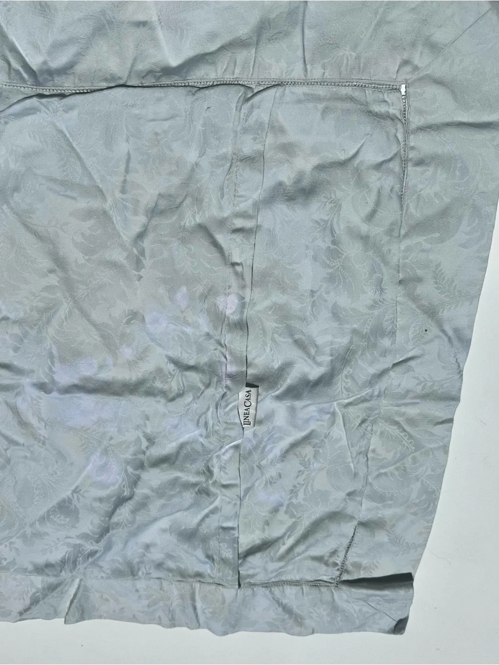 2 Sferra Egyptian Cotton Jacquard Linea Casa Light Green Gray King Shams, stains